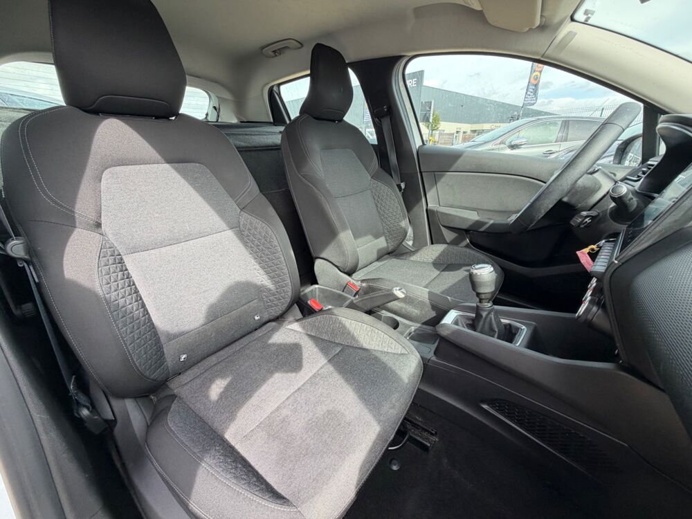 Clio V SOCIETE 2 PLACES 1.5 BLUEDCI 85CH - CARPLAY - REGULATEUR L 2020 occasion 27000 &Eacute;vreux