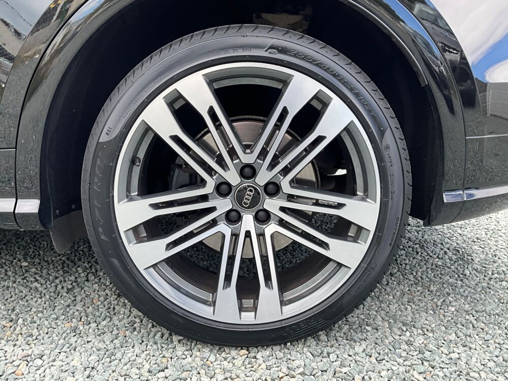 SQ5 3.0 TDI 347 Ch QUATTRO TIPTRONIC 8 / TOIT OUVRANT / ENTRETIE 2019 occasion 17000 La Rochelle