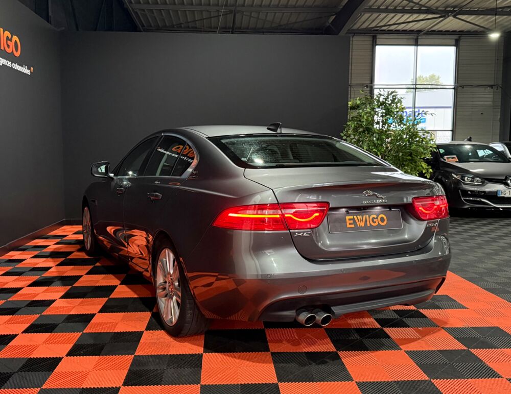 XE 2.0 D 180 PRESTIGE BVA / CAM&Eacute;RA DE RECUL 2018 occasion 29000 Quimper