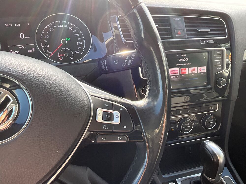 Golf 1.4 T TFSI 120Ch B2B LINE DSG BVA/ CARPLAY/ ACCES ET DEMRRAG 2016 occasion 17000 La Rochelle