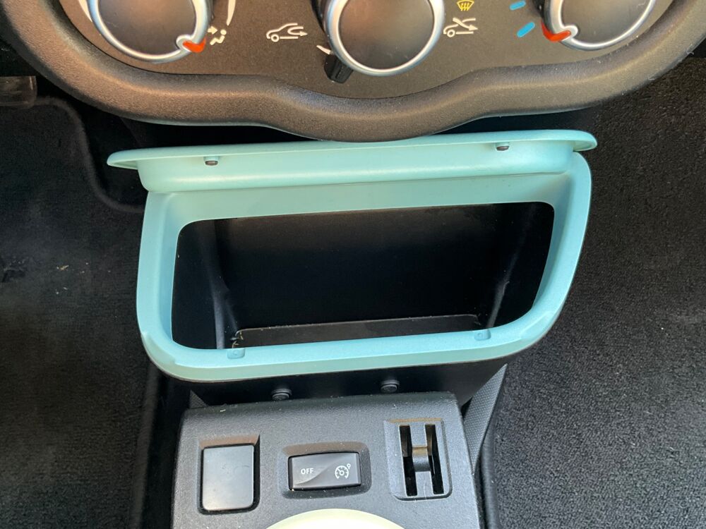 Twingo 1.0 SCE 70 COSMIC / CHAINE DE DISTRIBUTION / GARANTIT 12 MOI 2014 occasion 17000 La Rochelle
