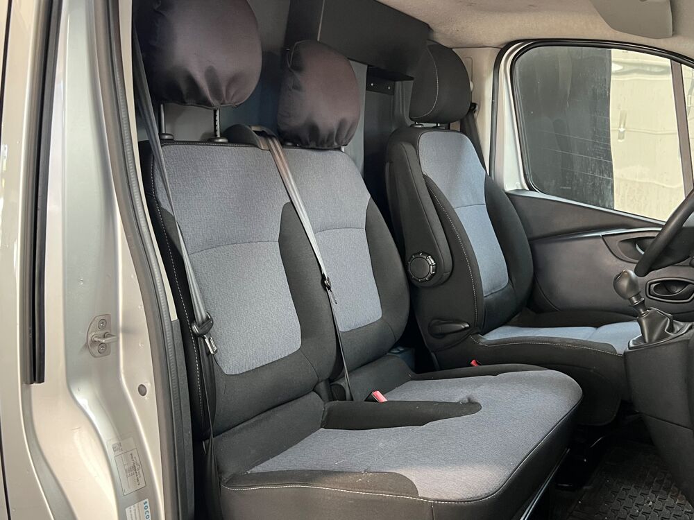 Vivaro FOURGON REFRIGERE - TVA RECUPERABLE 1.6 CDTI 125 L1H1 LIMITE 2017 occasion 33610 Cestas