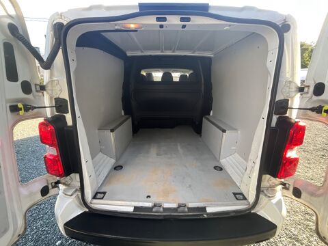 Expert COMBI XL / Cabine approfondie 2.0 BLUEHDI 150 / 5 places / T 2021 occasion 17000 La Rochelle