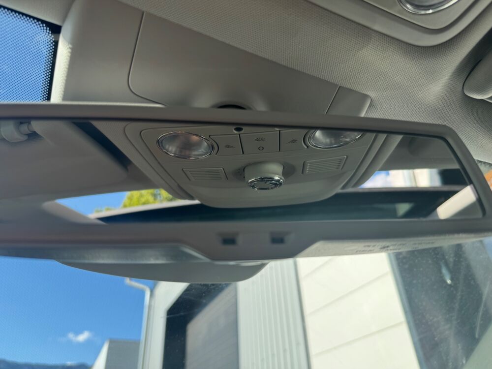 Octavia 1.8 L TSI 180ch GREENTEC ELEGANCE TOIT PANORAMIQUE OUVRANT S 2014 occasion 38420 Le Versoud