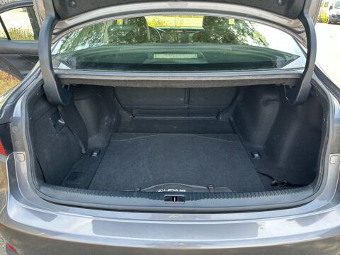 IS 300H 2.5 223 CH / PACK + / SUIVI LEXUS - CAMERA - GPS - REGU 2014 occasion 44220 Cou&euml;ron