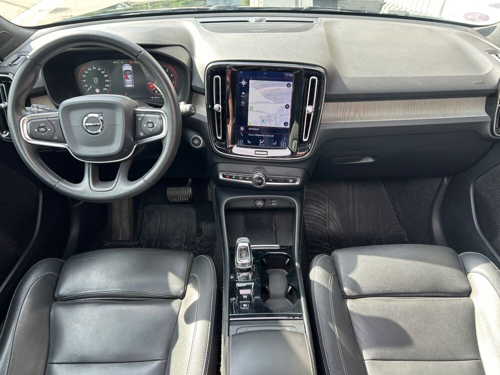 XC40 1.5 T3 165ch INSCRIPTION LUXE / TOIT OUVRANT PANORAMIQUE / A 2019 occasion 38420 Le Versoud