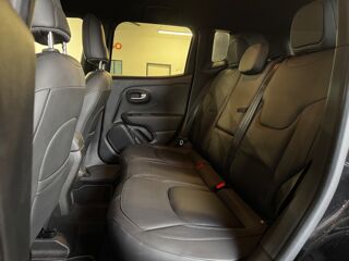 Renegade 1.6 MULTIJET 130 Ch - 80TH ANNIVERSAIRE 2WD 2021 occasion 79000 Niort