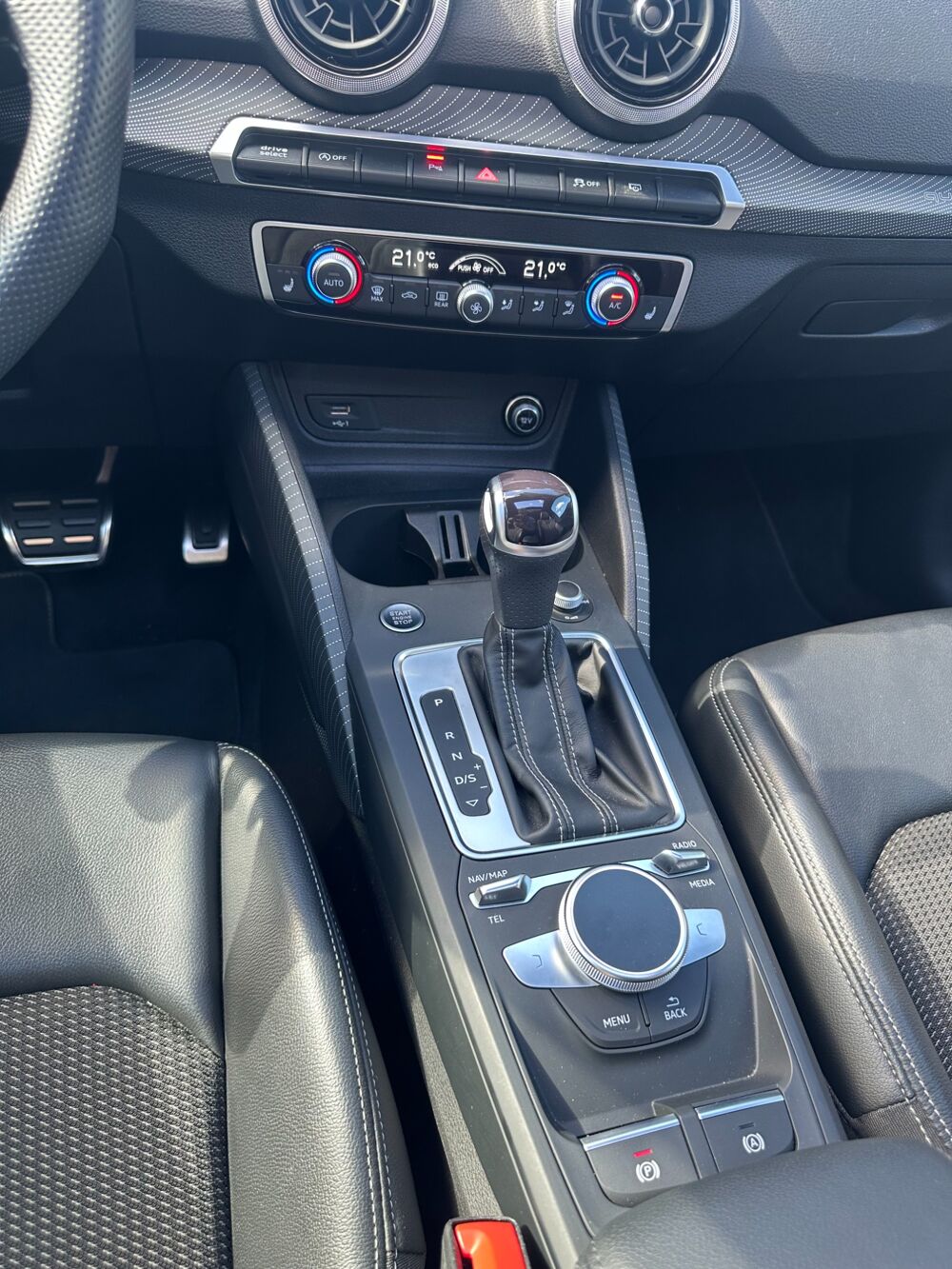 Q2 2.0 TDI 35 150CH QUATTRO / S-LiNE / SUIVI AUDI - TOIT OUVRAN 2022 occasion 44220 Cou&euml;ron
