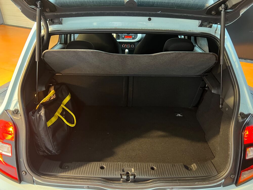 Twingo 1.0 SCE 70 INTENS // FAIBLE KILOMETRAGE // CLIMATISATION // 2015 occasion 33320 Eysines