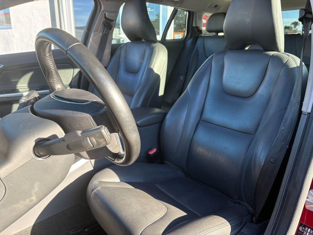 V60 2.0 D2 120ch X&Eacute;NIUM GEARTRONIC BVA 6 / ENTRETIEN CONSTRUCTEU 2016 occasion 64122 Urrugne