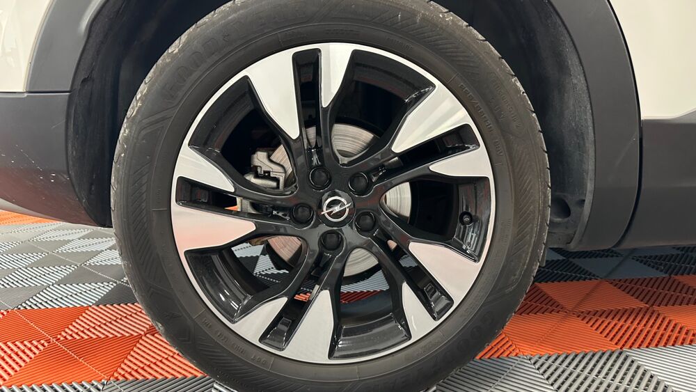 Grandland x 1.2 TURBO 130 ch EDITION 2019 occasion 34430 Saint-Jean-de-V&eacute;das