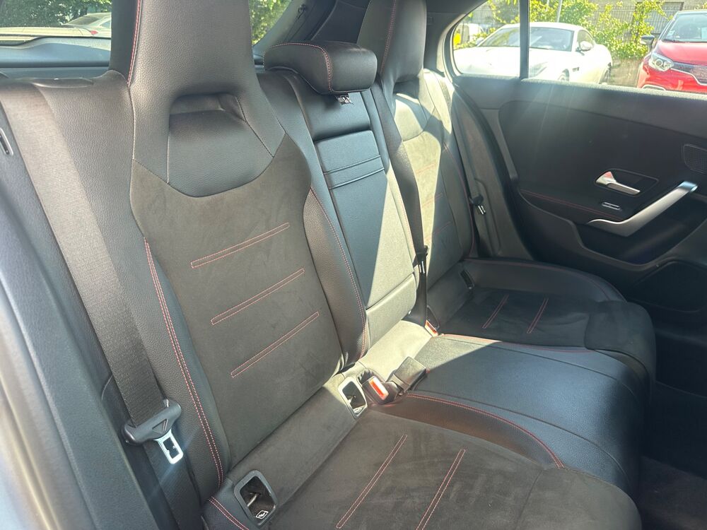 Classe A 2L 200D 150ch AMG LINE / CAMERA DE RECUL / PEINTURE GRIS MAT 2019 occasion 38420 Le Versoud