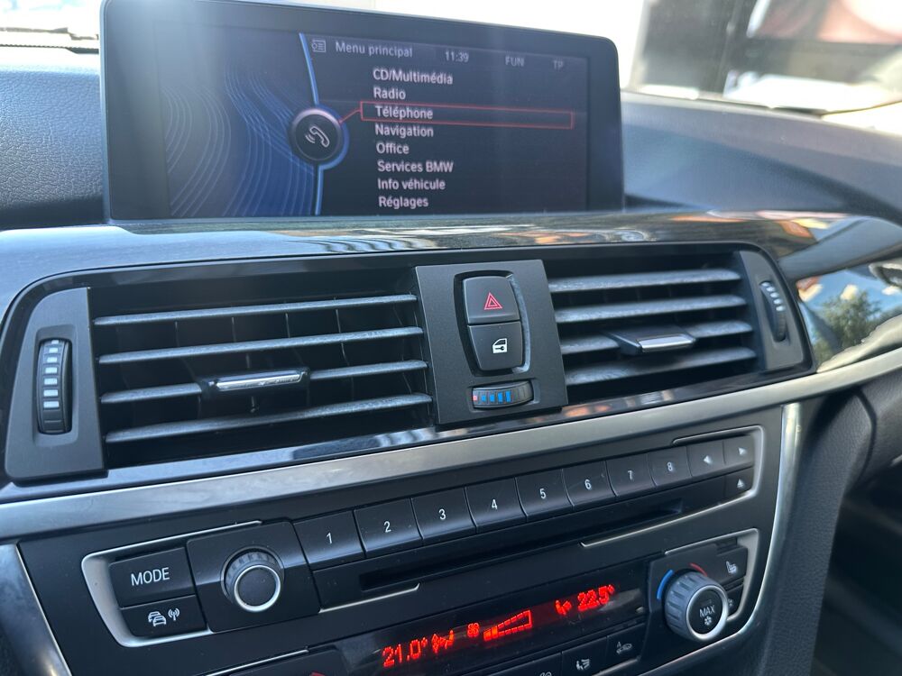 S&eacute;rie 3 2L 320D LUXURY 165ch SIEGES AV CHAUFFANTS / CAMERA DE RECUL 2012 occasion 38420 Le Versoud