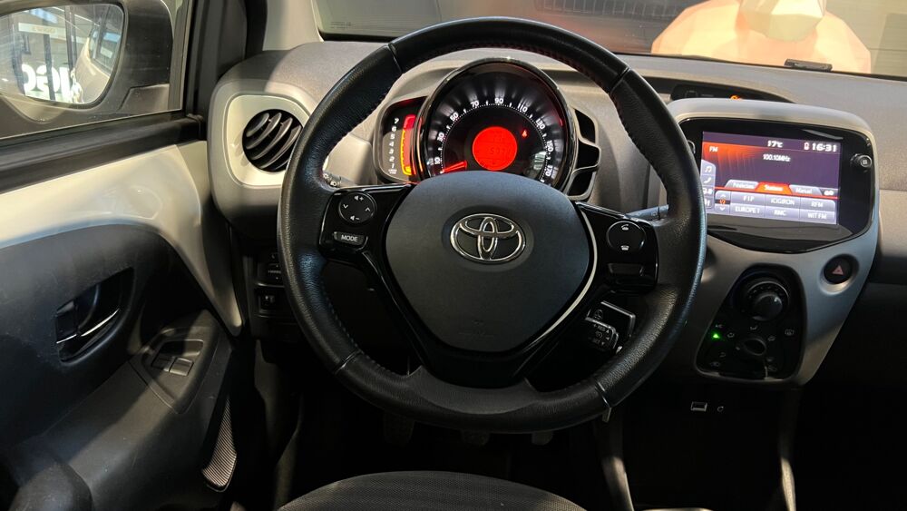 Aygo 1.0 VVTI 70 - Climatisation - isofix - cam&eacute;ra de recul 2020 occasion 33610 Cestas