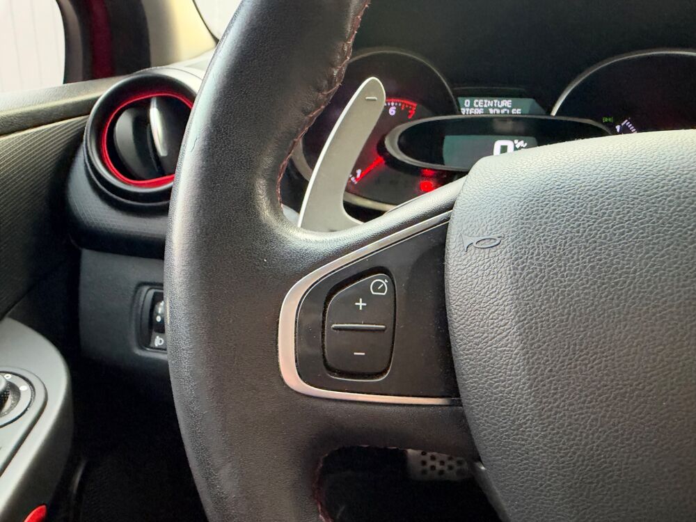 Clio 1.6 200Ch RS EDC BVA - CAM&Eacute;RA DE RECUL - PALETTES AU VOLANT 2016 occasion 76150 Saint-Jean-du-Cardonnay