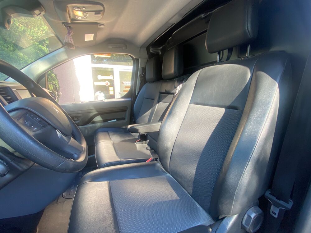Expert FOURGON 1.5 BLUEHDI *CAMERA*CARPLAY* 120Ch L1 PREMIUM START- 2021 occasion 13009 Marseille