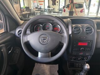 Duster 1.2 TCE 125 AIR 4X2 - ATTELAGE 2014 occasion 79000 Niort