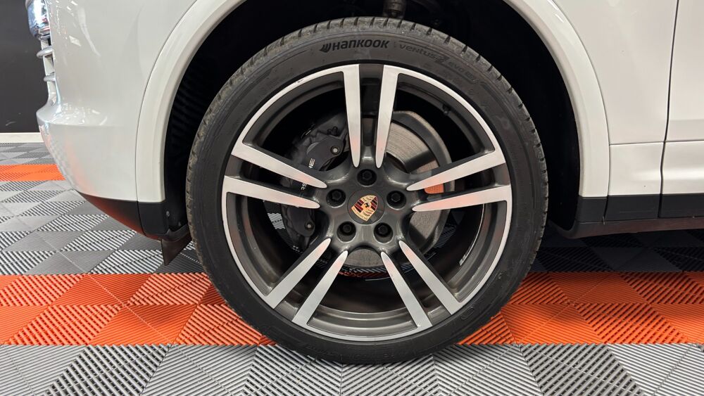 Cayenne 3.0D V6 PLATINIUM EDITION TIPTRONIC S a // FULL OPTIONS 2013 occasion 34430 Saint-Jean-de-V&eacute;das