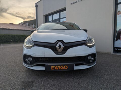 Clio 4 RS Trophy 1.6 Turbo 220 ch / Cam&eacute;ra / Akrapovic / Cuir / R 2017 occasion 69420 Ampuis