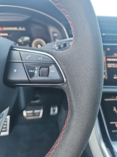 Q8 55 TFSI E 381 Ch S line quattro HYBRID RECHARGEABLE 2021 occasion 38590 Saint-&Eacute;tienne-de-Saint-Geoirs