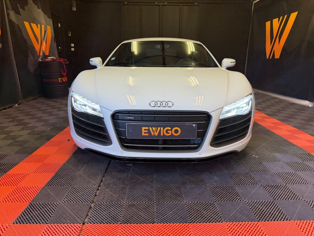 R8 COUPE 5.2 FSI 550 Ch V10 PLUS QUATTRO S-TRONIC BVA 2013 occasion 24750 Tr&eacute;lissac