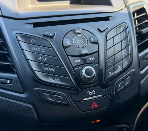 Fiesta V (2) 1.0 ECOBOOST 140 S&S ST LINE BLACK EDITION 3P + RADAR 2017 occasion 97410 Saint-Pierre