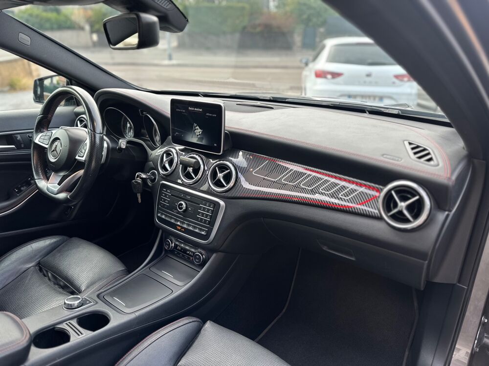Classe GLA 2.0 250 211CH FASCINATION AMG 4MATIC 7G-DCT BVA 103500km 2016 occasion 25000 Besan&ccedil;on