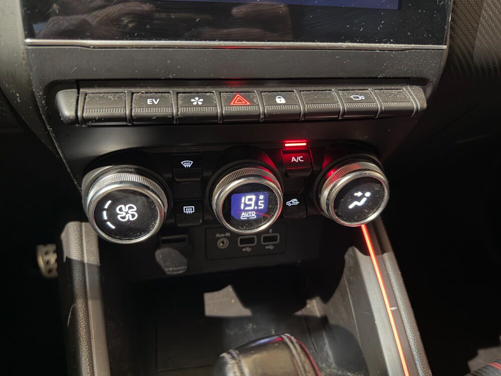 Clio E-TECH HYBRIDE 145ch ENGINEERED 2022 occasion 81990 Puygouzon