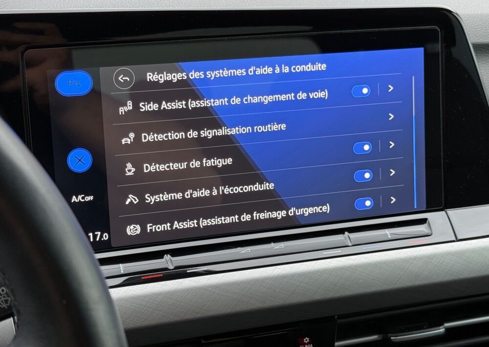 Golf VIII 1.0 ETSI 110 LIFE BUSINESS 1ST + CAMERA + CARPLAY + ACC 2021 occasion 54000 Nancy