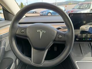 Model 3 ELECTRIC 255 60KWH /ATTELAGE/1&eacute;re main / PNEUS , Triangle NE 2023 occasion 69420 Ampuis