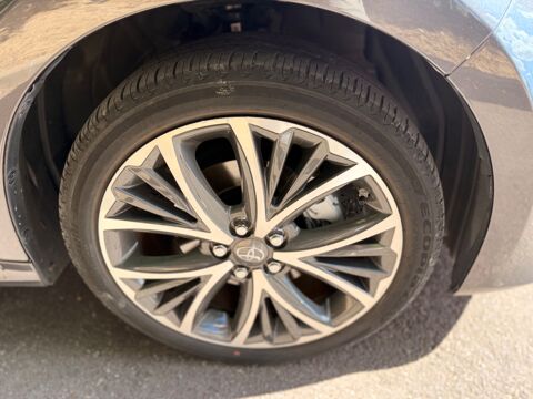 Yaris 1.5 VVTI 115Ch 90 FULL-HYBRID 0.8KWH ELEGANT E-CVT BVA - CAM 2022 occasion 76150 Saint-Jean-du-Cardonnay