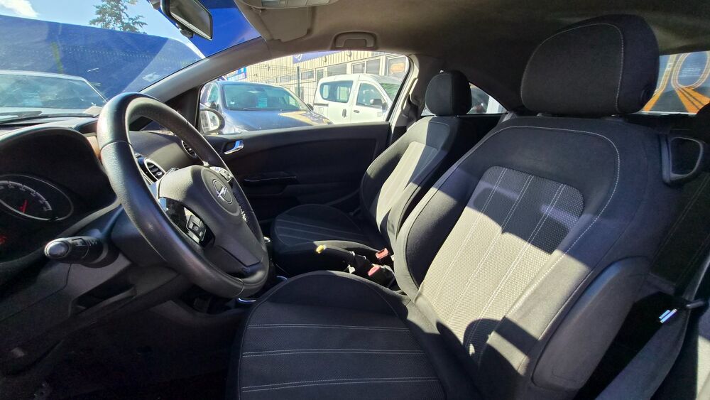 Corsa 1.4T 120cv COLOR EDITION - CLIMATISATION - VITRES ELECTRIQUE 2014 occasion 27000 &Eacute;vreux