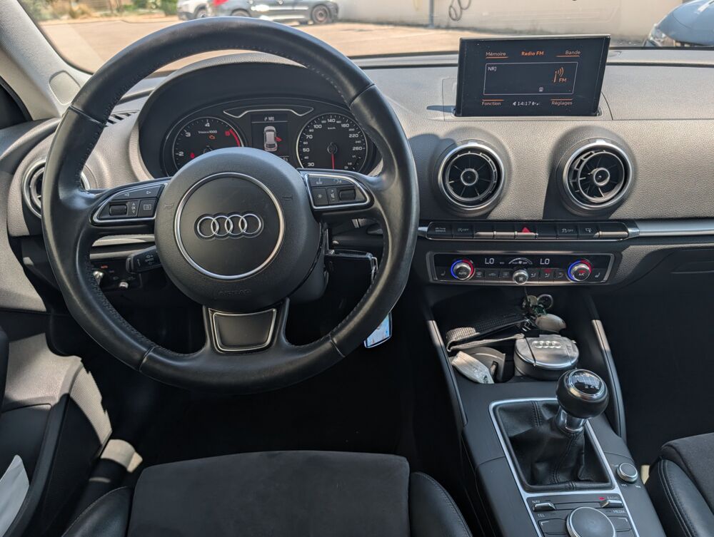 A3 SPORTBACK 2.0 TDI 150 AMBITION LUXE - SIEGES CHAUFFANTS 2014 occasion 69420 Ampuis