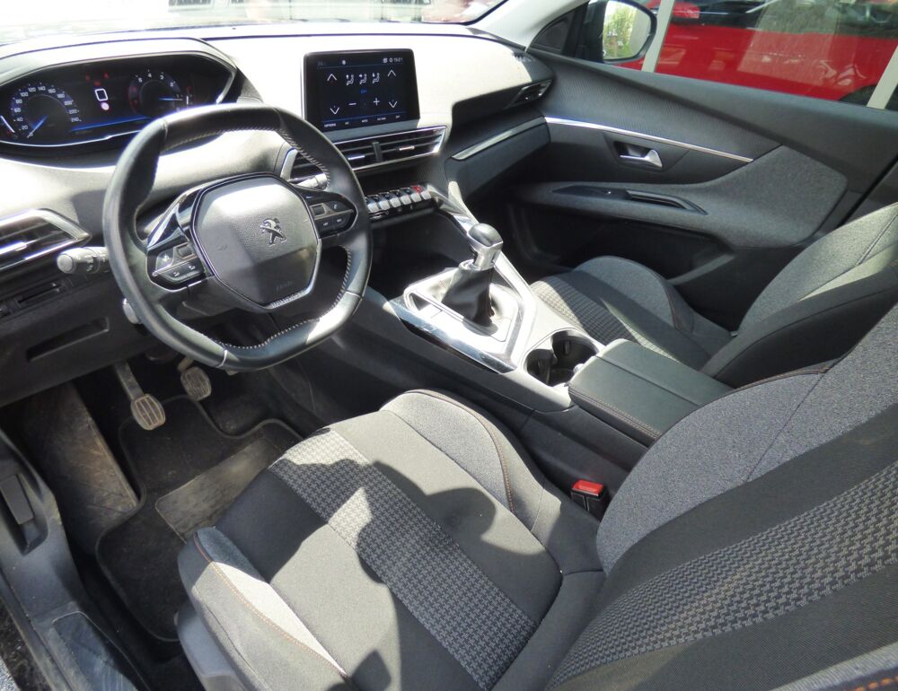 5008 1.2 PURETECH 130 ch STYLE - DISTRIBUTION NEUVE 2020 occasion 33210 Maz&egrave;res