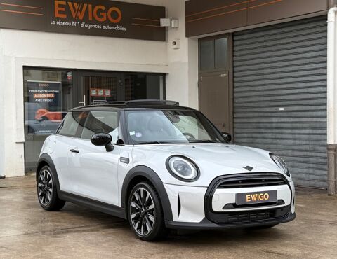 Mini Cooper III (2) (F56) 1.5 COOPER 136CH CAMDEN BVA7 + TOIT OUVRANT + 2021 occasion Nancy 54000