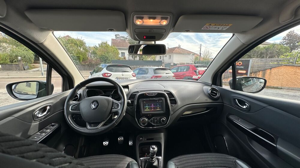 Captur 1.5 DCI 110 ENERGY INTENS START-STOP 2016 occasion 25000 Besan&ccedil;on