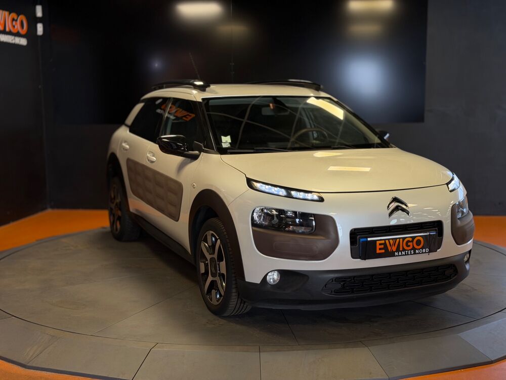 C4 cactus 1.6 BLUEHDI 100 SHINE // CAMERA DE RECUL // CLIMATISATION // 2015 occasion 44300 Nantes