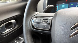 C5 aircross 1.6 HYBRID 225 ch SHINE PACK E-EAT8 + TOIT PANORAMIQUE + CAR 2020 occasion 77700 Serris
