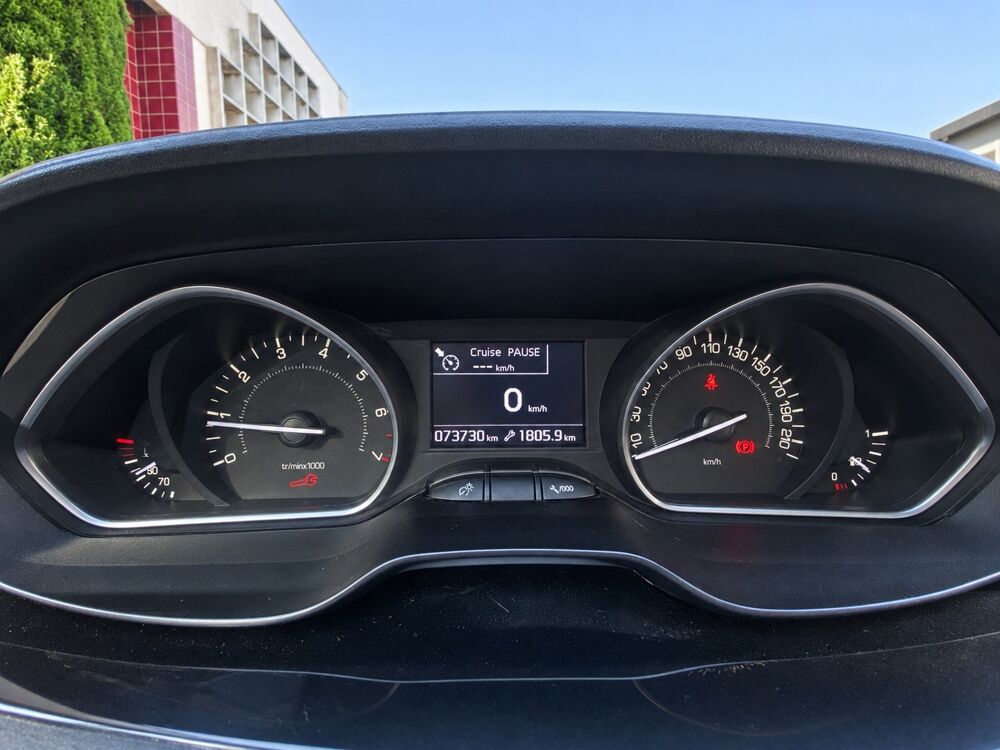 208 1.2 PURETECH 110 Ch ALLURE *CAM&Eacute;RA DE RECUL*COURROIE DE DIST 2019 occasion 13009 Marseille