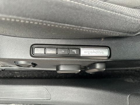 Golf 8 1ST EDITION 1.5 E-TSI 150Ch MHEV DSG7 - CARPLAY - SIEGES E 2020 occasion 26000 Valence