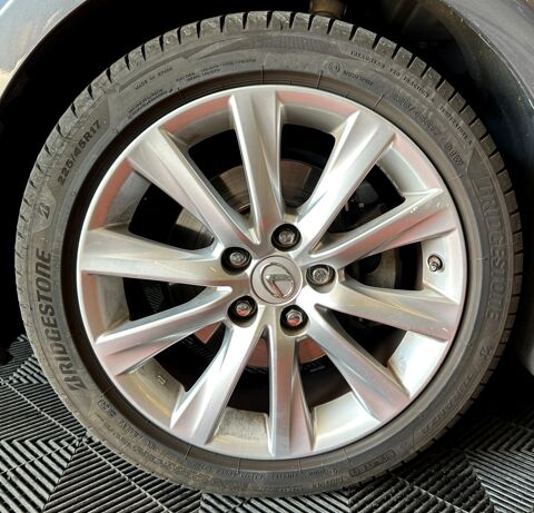 IS 300H 2.5 223 CH / PACK + / SUIVI LEXUS - CAMERA - GPS - REGU 2014 occasion 44220 Cou&euml;ron