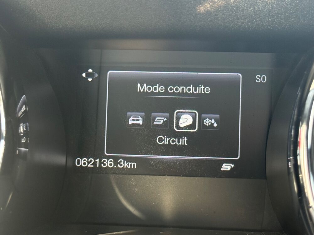 Mustang COUPE 2.3 317ch PREMIUM ENTRETIEN CONSTRUCTEUR - SIEGES CHAU 2016 occasion 69420 Ampuis