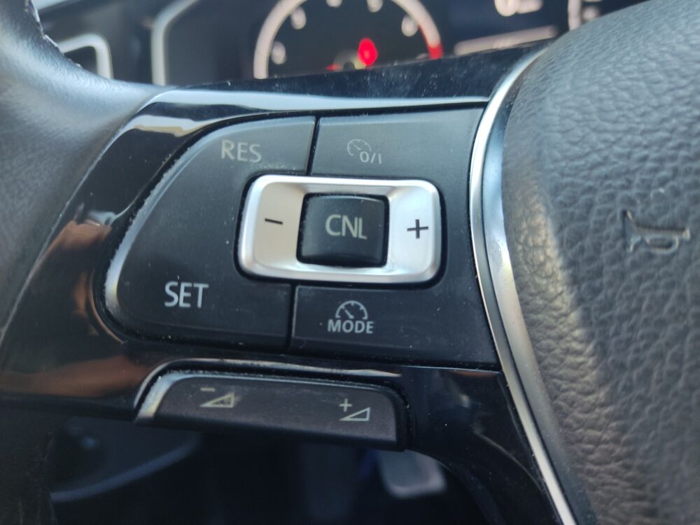 Polo 1.0 TSI 95 CARAT 2018 occasion 69150 D&eacute;cines-Charpieu