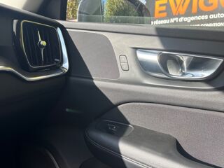 V60 2.0 D3 150ch BUSINESS GEARTRONIC 8 BVA / ATTELAGE - CAM&Eacute;RA D 2019 occasion 76150 Saint-Jean-du-Cardonnay