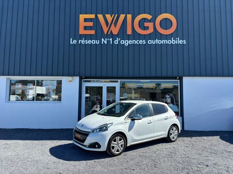 Peugeot 208 1.2 PURETECH 82ch STYLE 5P / DISTRIBUTIO