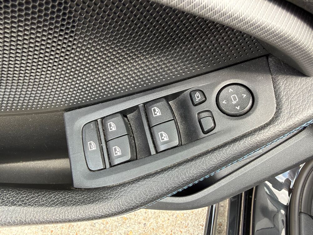 S&eacute;rie 1 118I 140Ch M SPORT BVA - CARPLAY SS FIL - LED AMBIANCE - CA 2019 occasion 27000 &Eacute;vreux