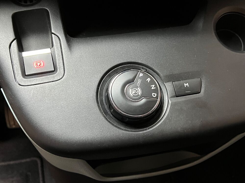Berlingo GENERATION-III COMBI 1.2 130CH M L1 SHINE EAT BVA / 1ERE MAI 2022 occasion 33320 Eysines