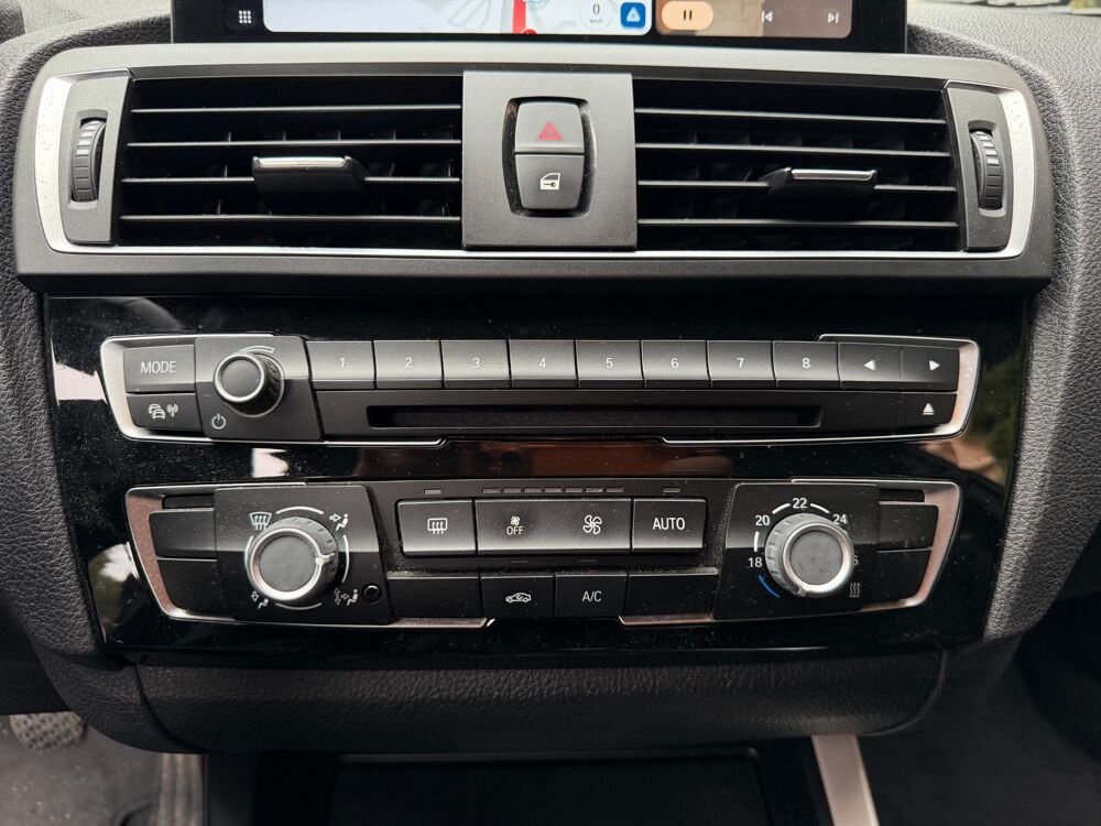 S&eacute;rie 1 116 i 110 CH FINITION PREMIERE * CARPLAY * CAM&Eacute;RA DE RECUL 2016 occasion 13009 Marseille