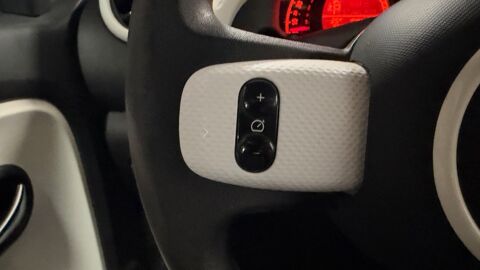 Twingo III 0.9 TCe 90 LIMITED 2017 EDC // ENTRETIEN CONSTRUCTEUR 2018 occasion 34430 Saint-Jean-de-V&eacute;das