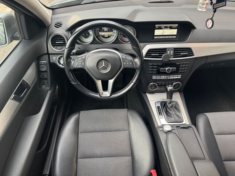 Classe C 2.2 220 CDI 170 BLUEEFFICIENCY AVANTGARDE BVA 2013 occasion 38420 Le Versoud